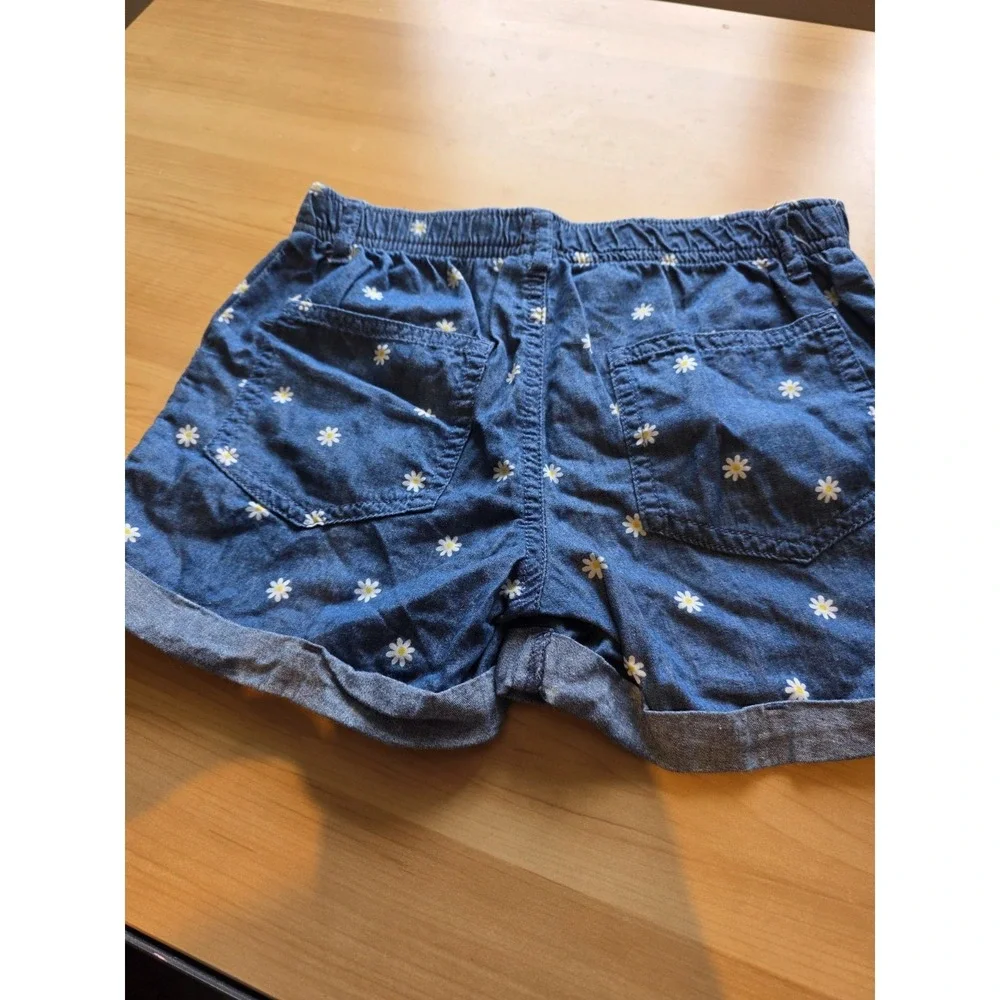 girls denim shorts‎ Size 7